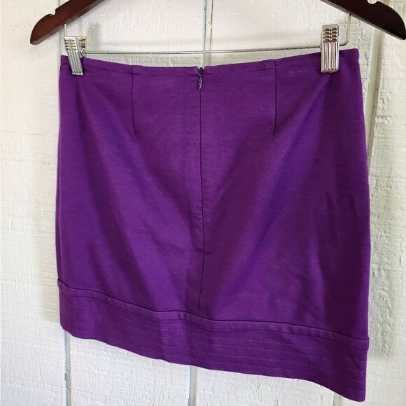 TRINA TURK Grape Purple Mini Skirt California Spring Summer Island Lined size 0 - Picture 1 of 9